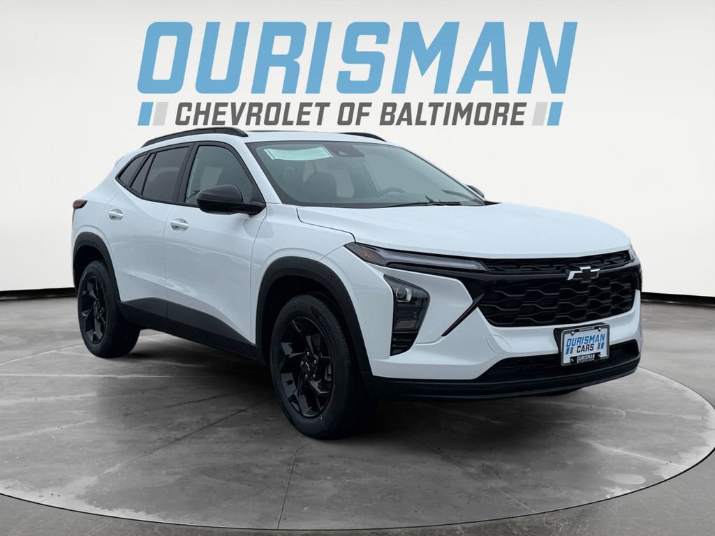 New 2026 Chevrolet Trax LT w/ Sunroof Package