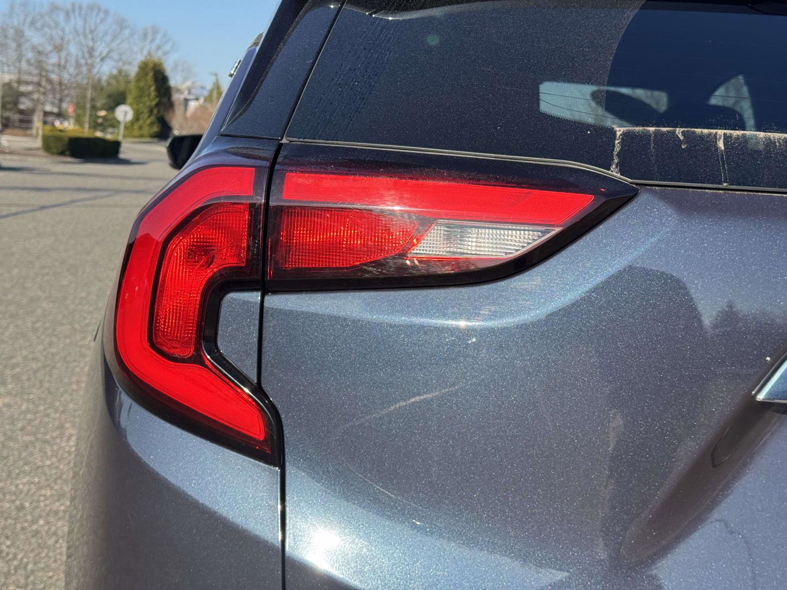 Used 2019 GMC Terrain SLE w/ Driver Convenience Package image 10