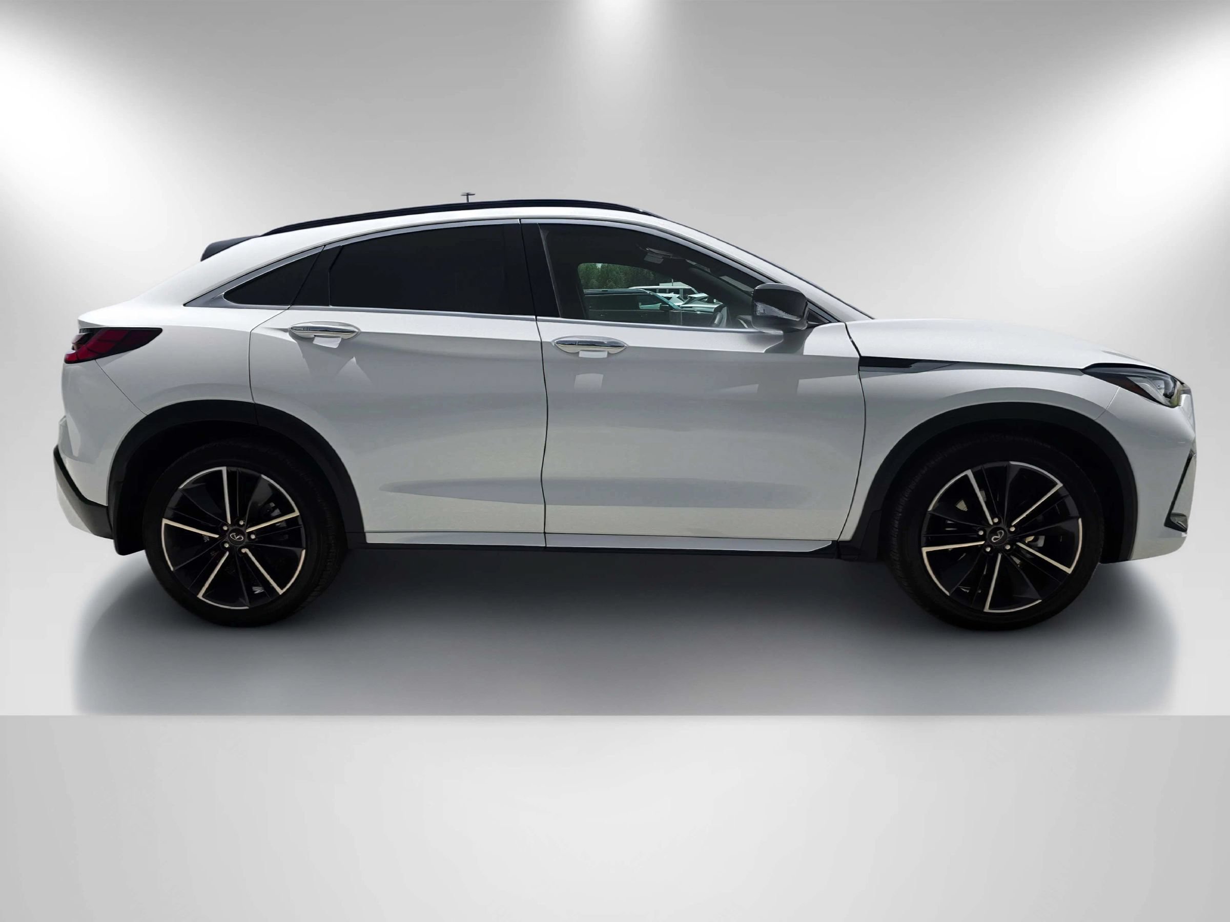 Used 2023 INFINITI QX55 Luxe w/ Cargo Package AWD/4WD image 5