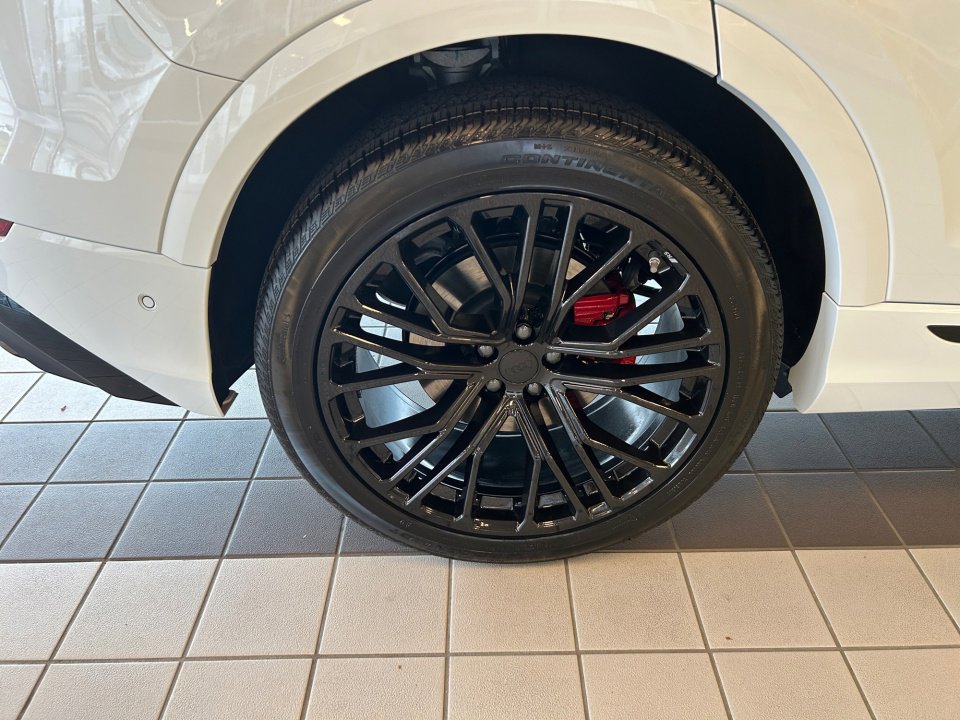 New 2026 Audi SQ8 Prestige image 23