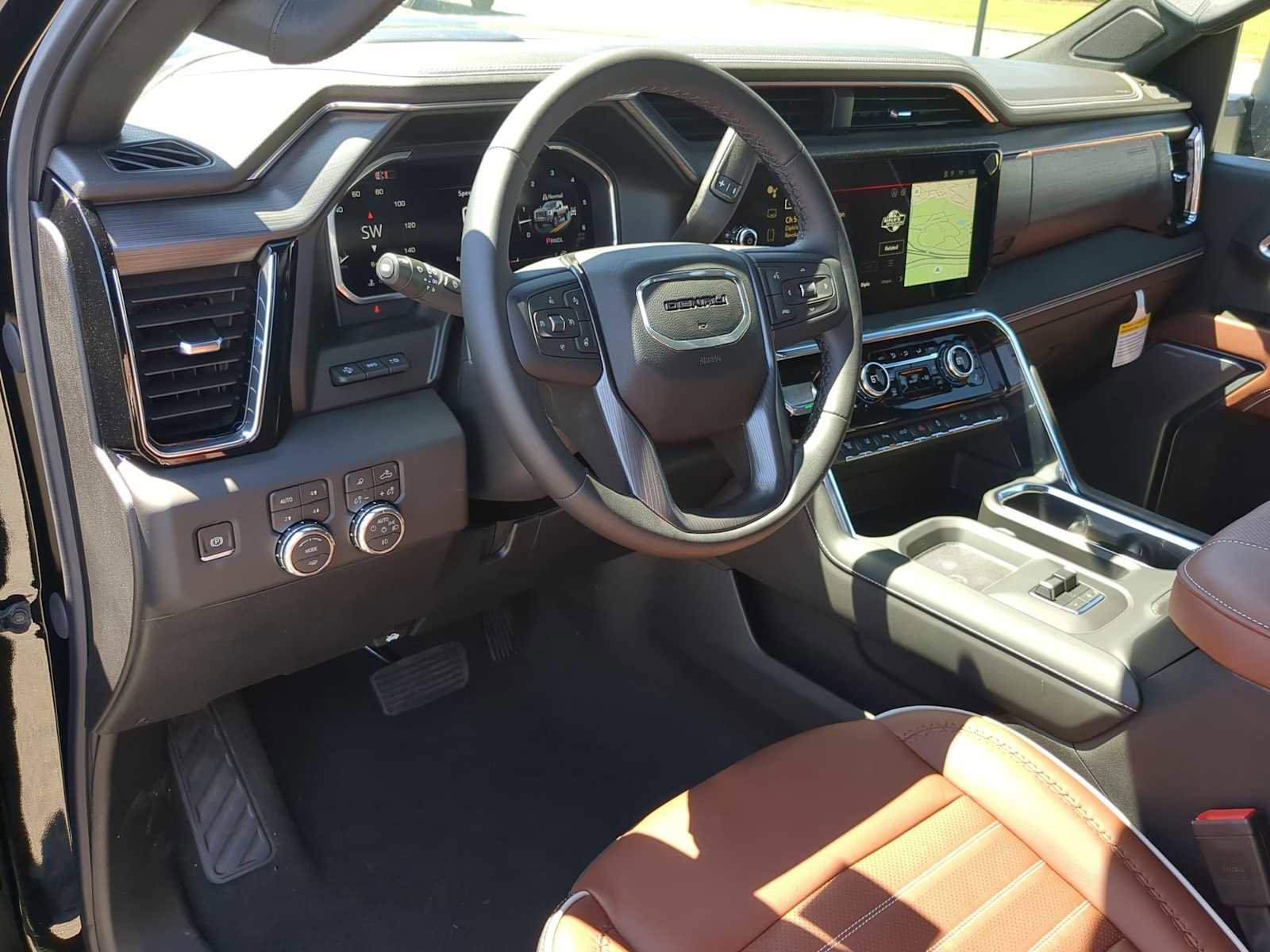 New 2026 GMC Sierra 2500 Denali Ultimate AWD/4WD image 15