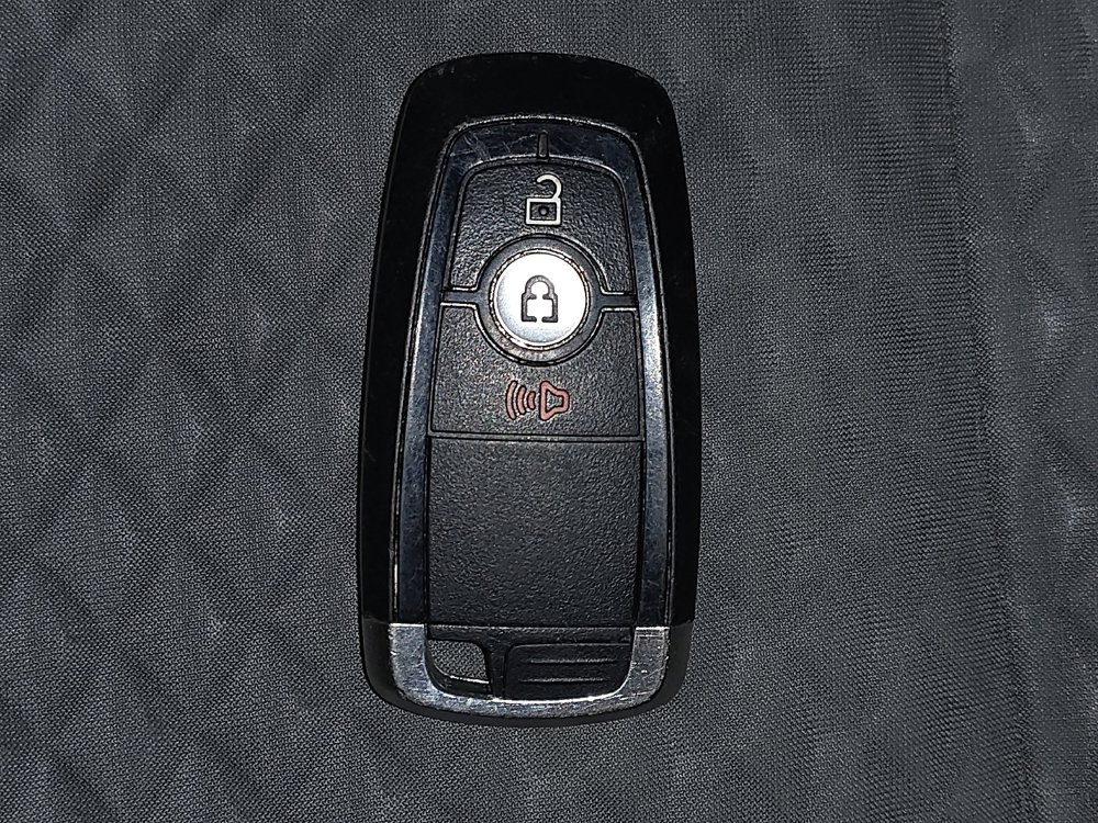 Used 2020 Ford Escape SE Sport image 32