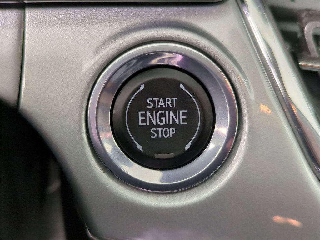 Certified 2025 Chevrolet Trax LT w/ Driver Confidence Package image 15