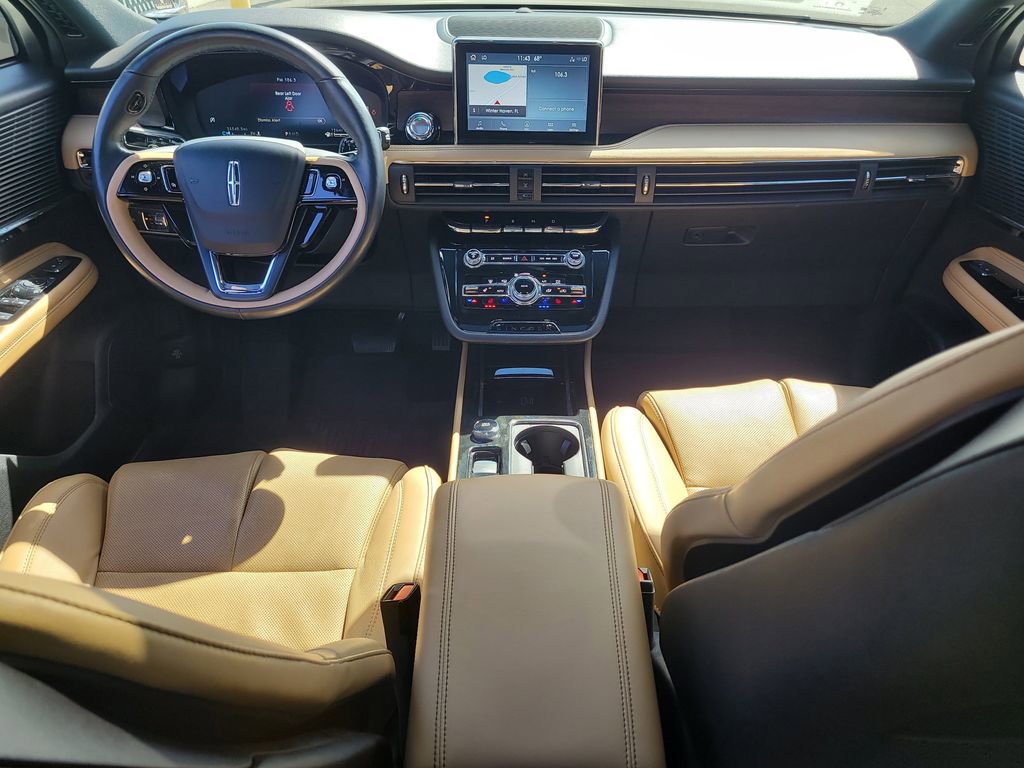 Certified 2022 Lincoln Corsair Reserve w/ Equipment Group 201A image 12