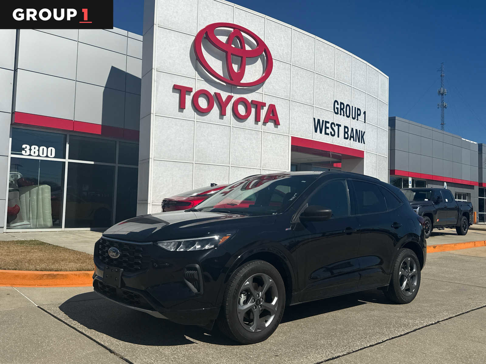 Used 2024 Ford Escape ST-Line