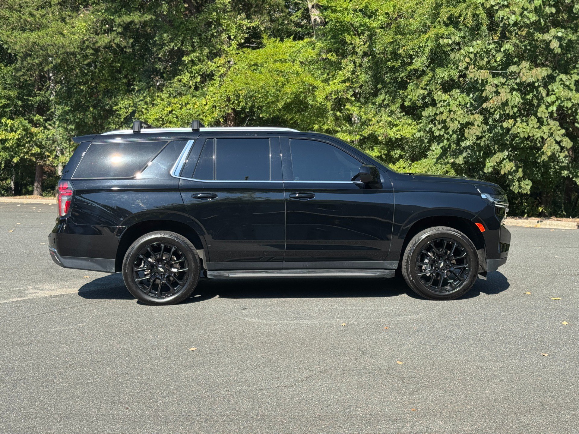 Used 2022 Chevrolet Tahoe LT AWD/4WD image 14