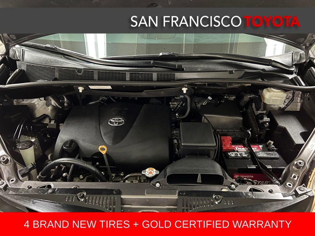 Certified 2020 Toyota Sienna L image 36