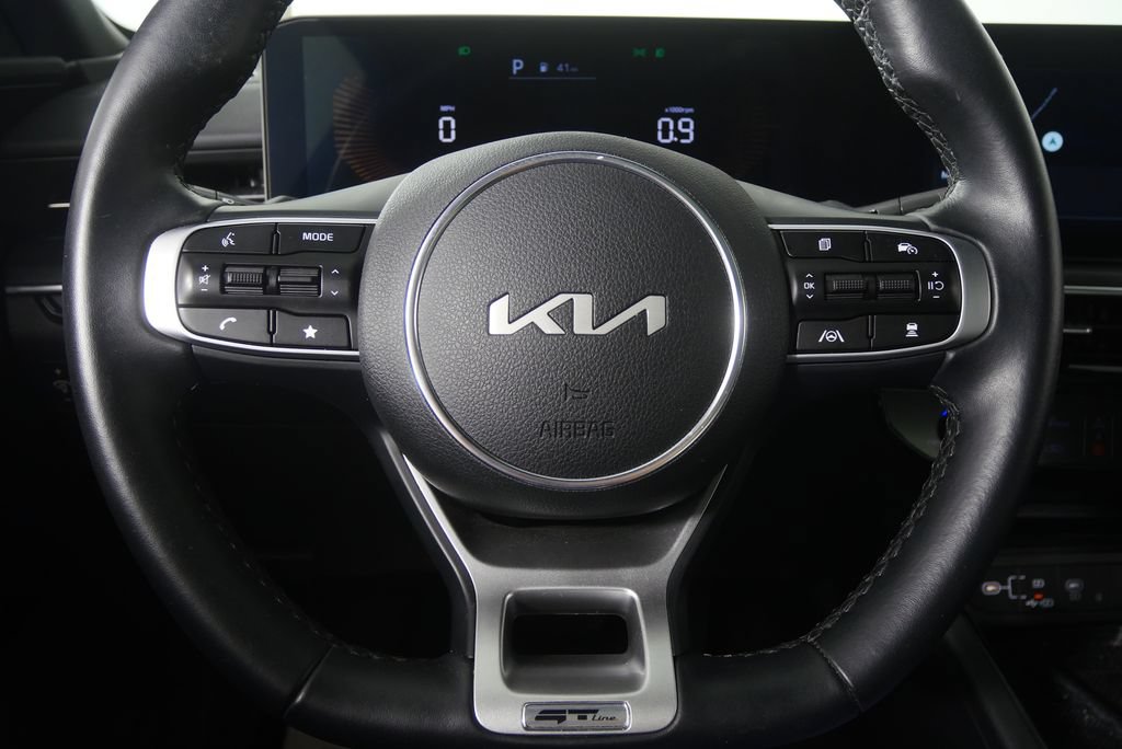 Used 2025 Kia K5 GT-Line w/ GT-Line Premium Package FWD image 15