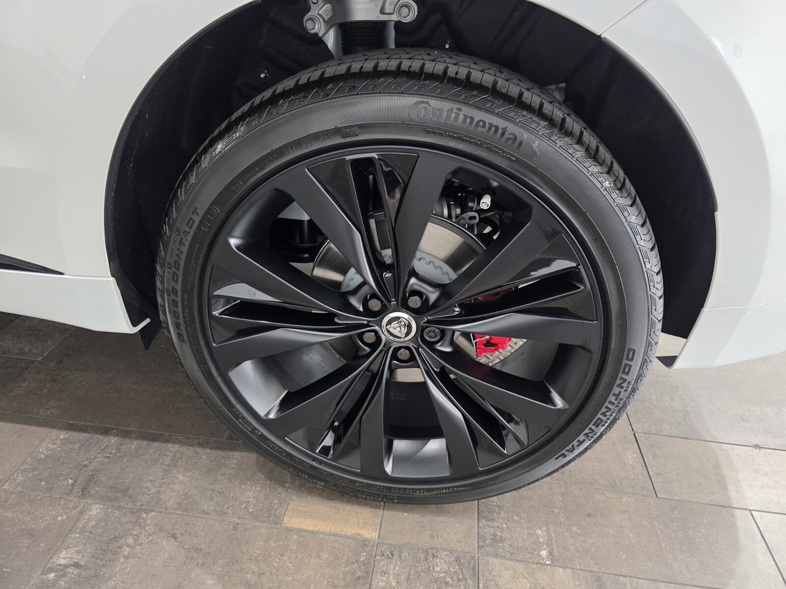 New 2026 Jaguar F-PACE R-Dynamic S image 14
