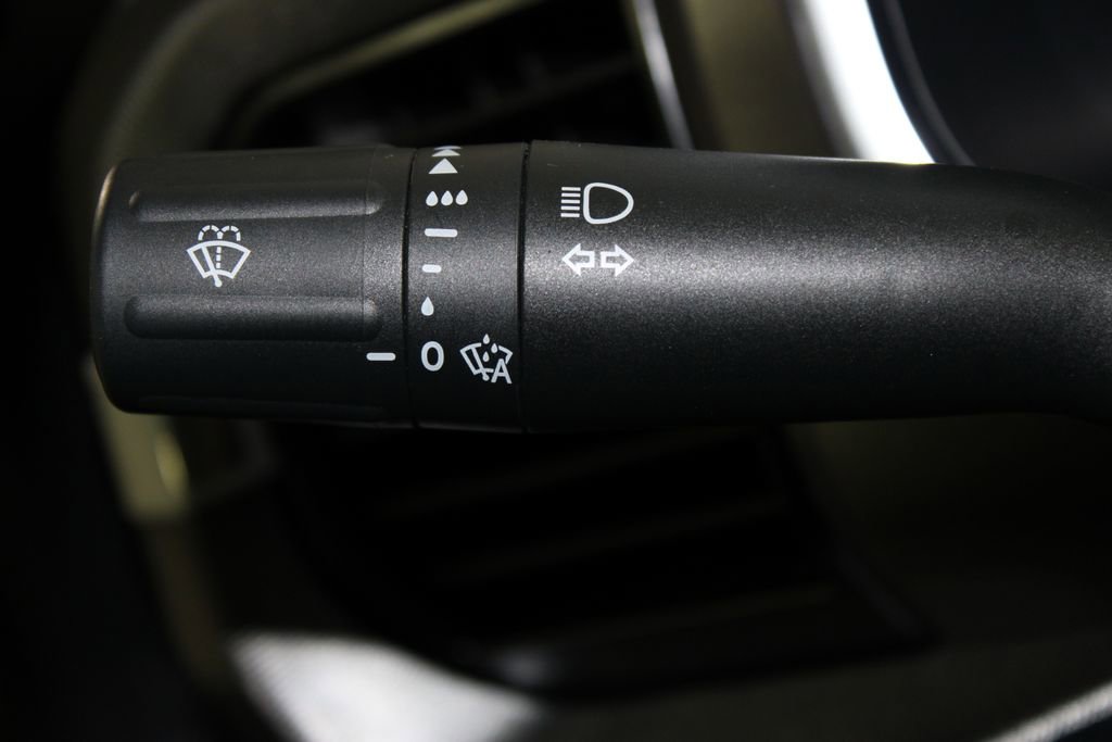 Used 2025 Ford F150 Platinum image 42