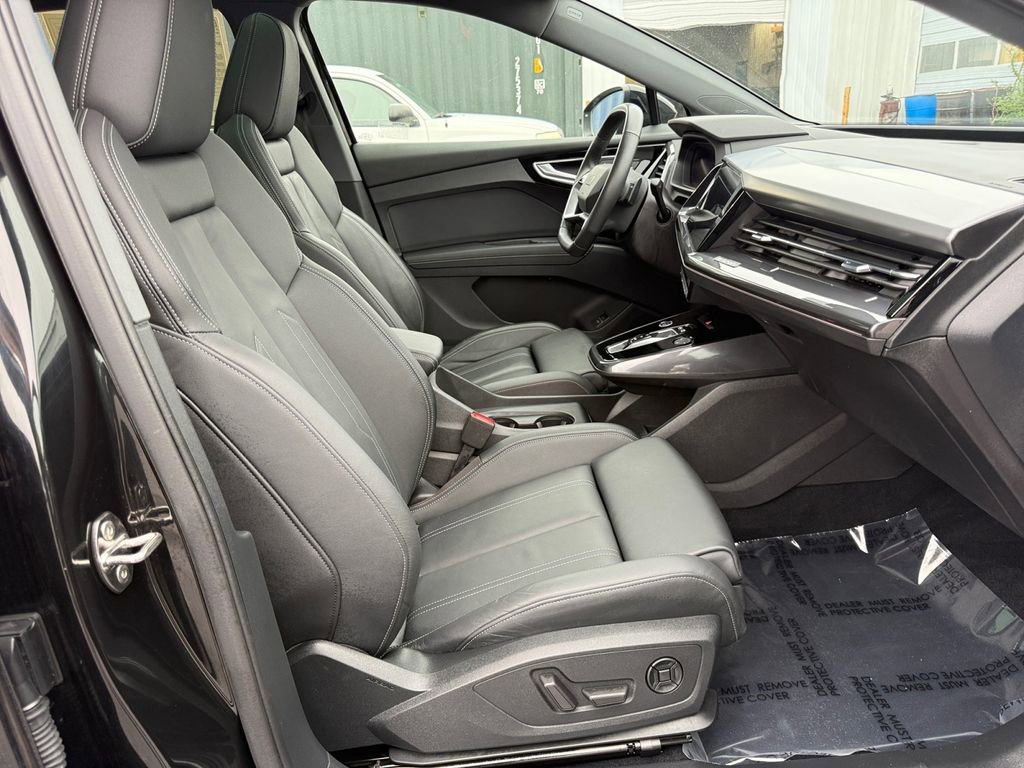 Used 2022 Audi Q4 e-tron Premium Plus image 25