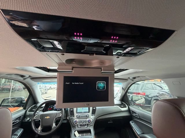 Used 2019 Chevrolet Suburban Premier w/ Premier Plus Edition AWD/4WD image 21