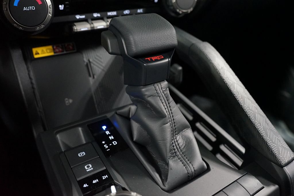 New 2026 Toyota 4Runner TRD Off-Road Premium AWD/4WD image 24
