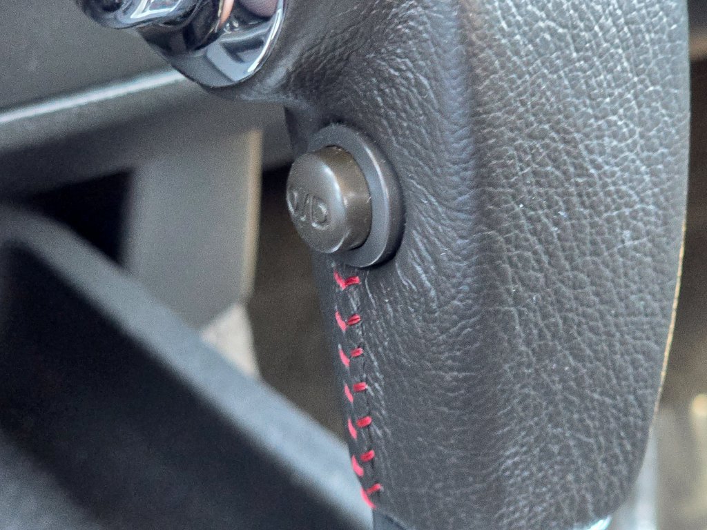 Used 2011 Nissan Frontier PRO-4X AWD/4WD image 40