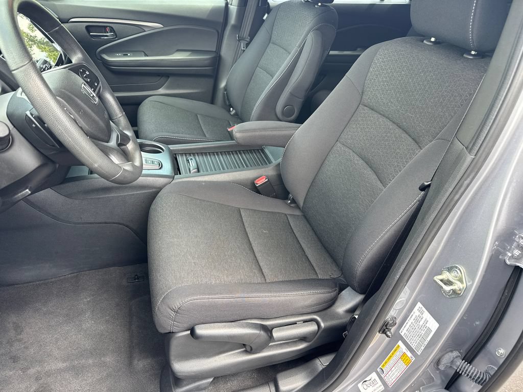 Used 2021 Honda Passport Sport image 9