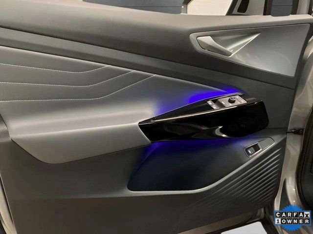 Used 2023 Volkswagen ID.4 S image 14