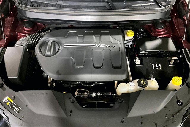 Used 2021 Jeep Cherokee Latitude Lux w/ Comfort/Convenience Group image 29