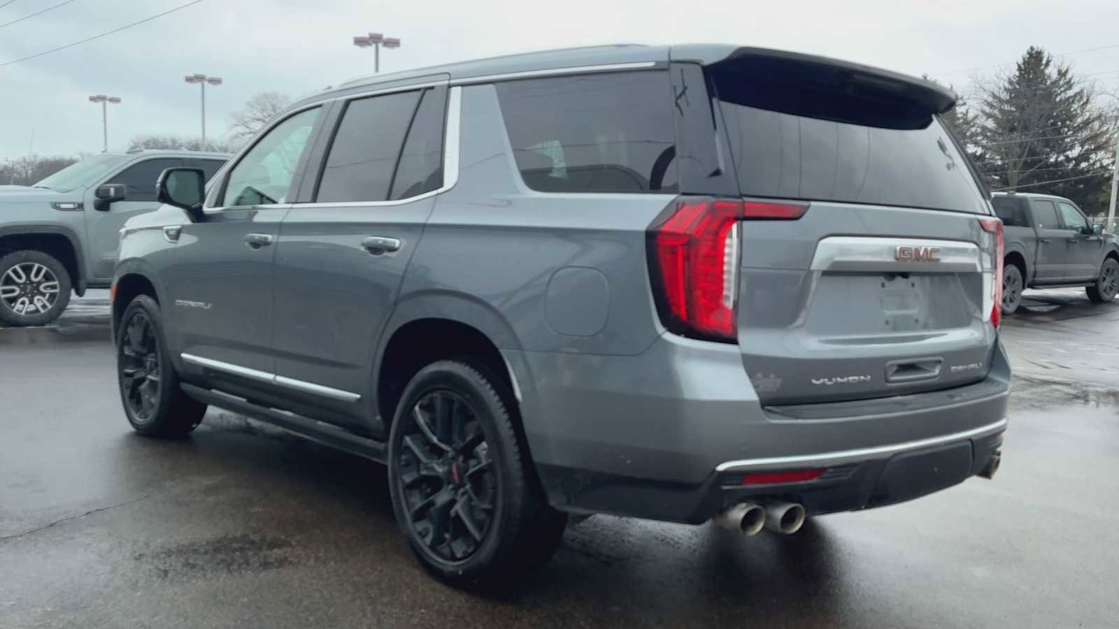 Certified 2022 GMC Yukon Denali image 4