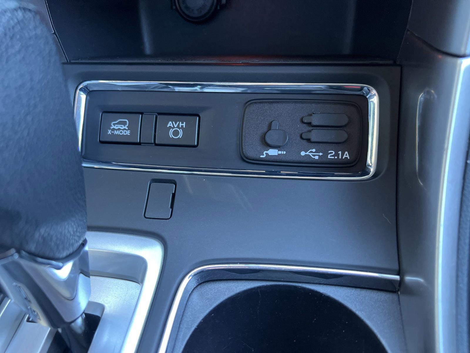 Used 2019 Subaru Ascent Premium AWD/4WD image 16