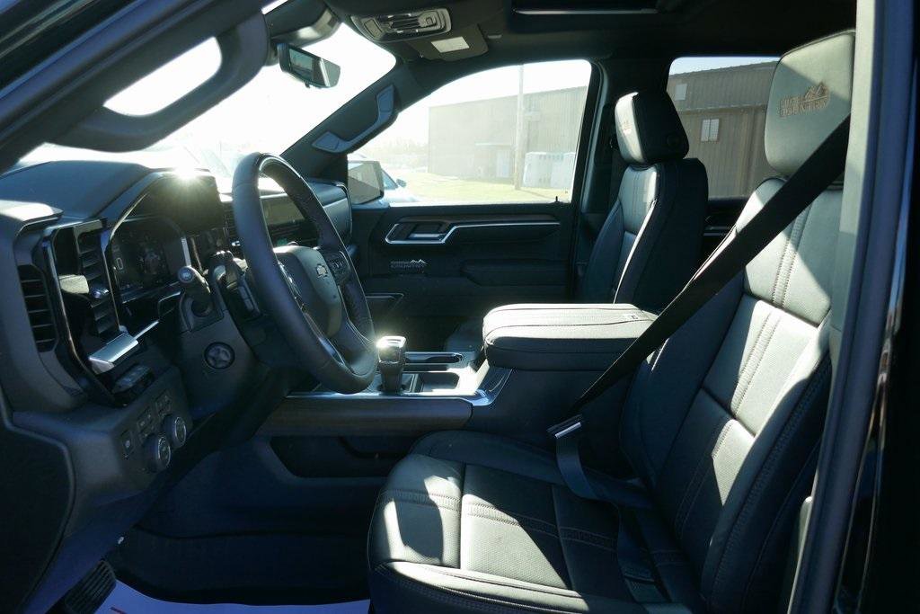 New 2026 Chevrolet Silverado 1500 High Country image 15