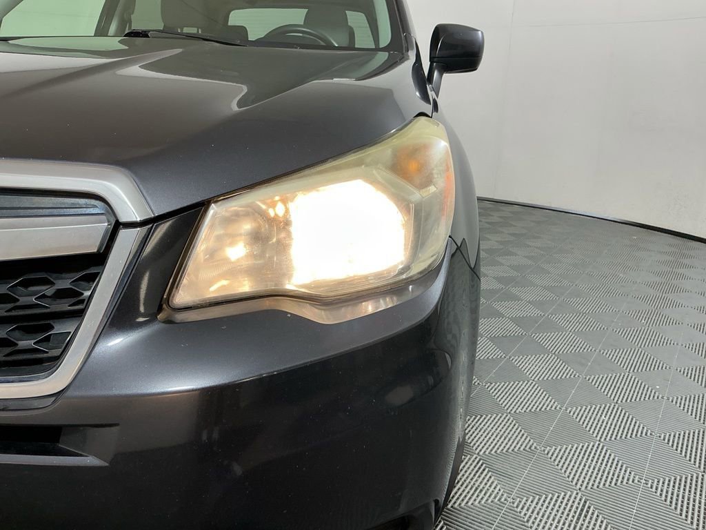 Used 2015 Subaru Forester 2.5i Premium w/ All-Weather Package AWD/4WD image 8