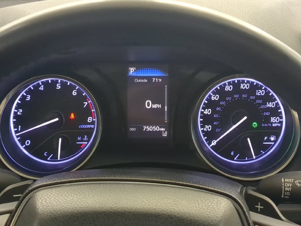 Used 2018 Toyota Camry SE w/ Moonroof Package FWD image 18
