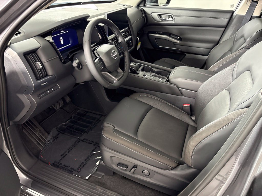 New 2026 Nissan Pathfinder SL FWD image 29