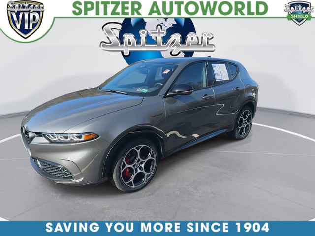 Used 2024 Alfa Romeo Tonale Veloce w/ Active Assist Package image 4