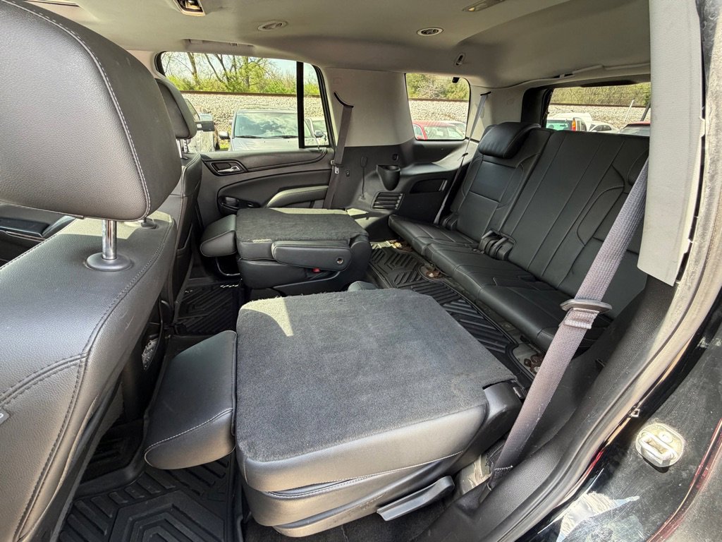 Used 2017 Chevrolet Tahoe LT w/ Luxury Package image 12