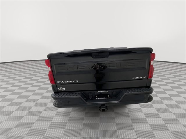 Used 2022 Chevrolet Silverado 1500 Custom w/ Safety Confidence Package image 10
