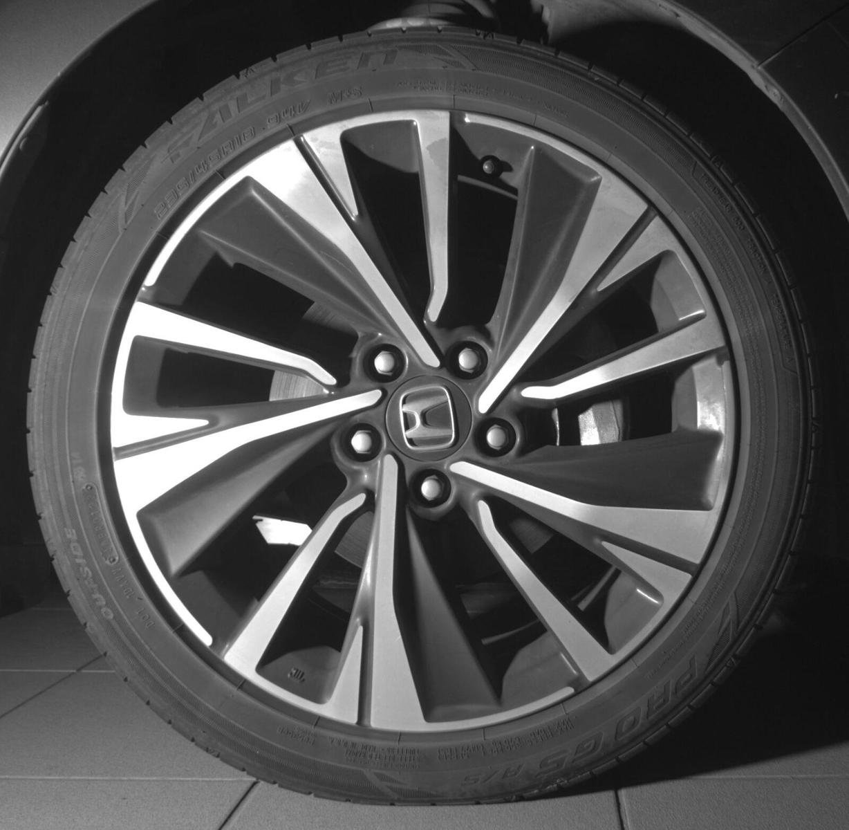 Used 2016 Honda Accord EX-L image 11