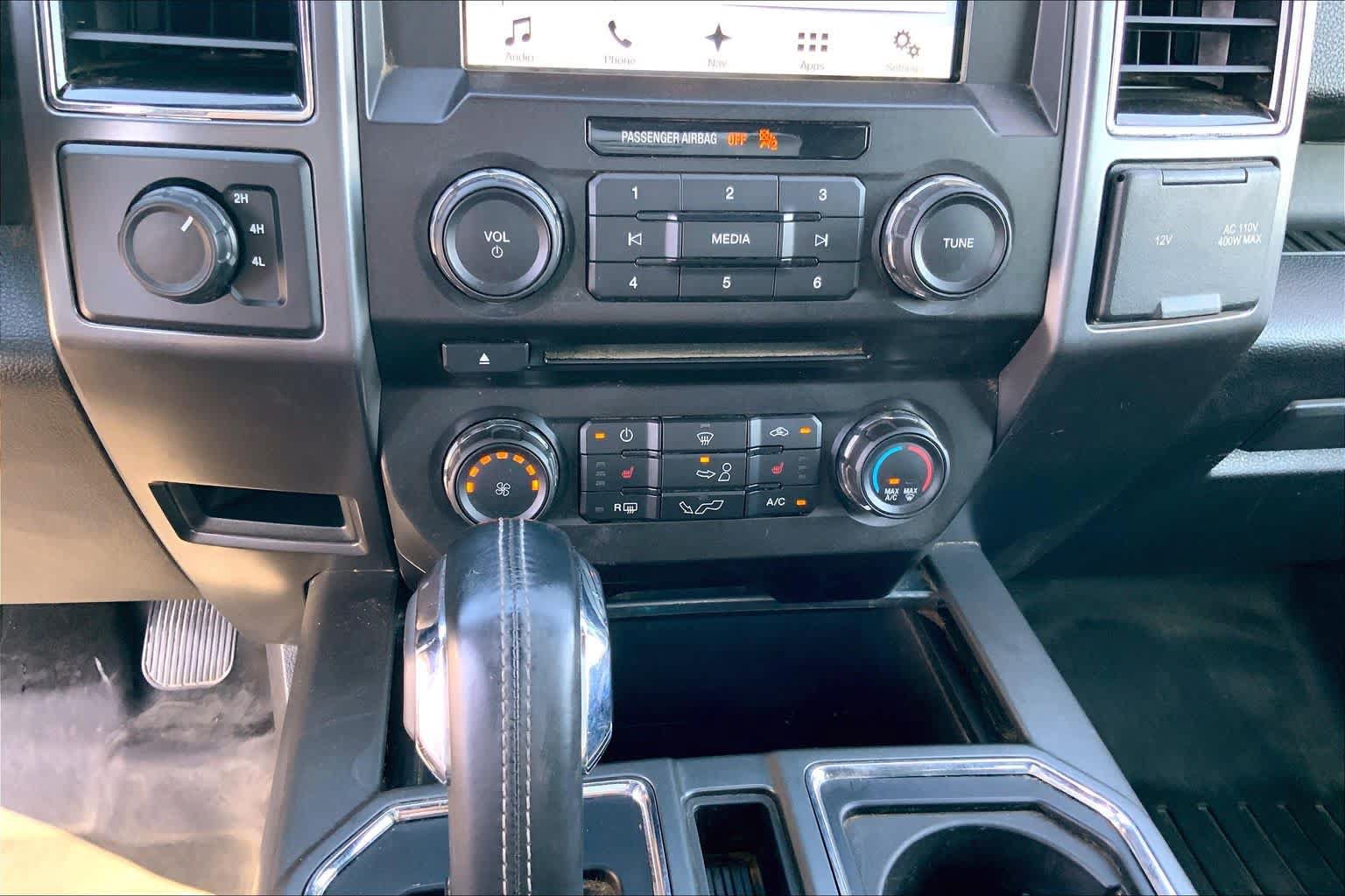 Used 2018 Ford F150 XLT w/ Equipment Group 302A Luxury AWD/4WD image 31