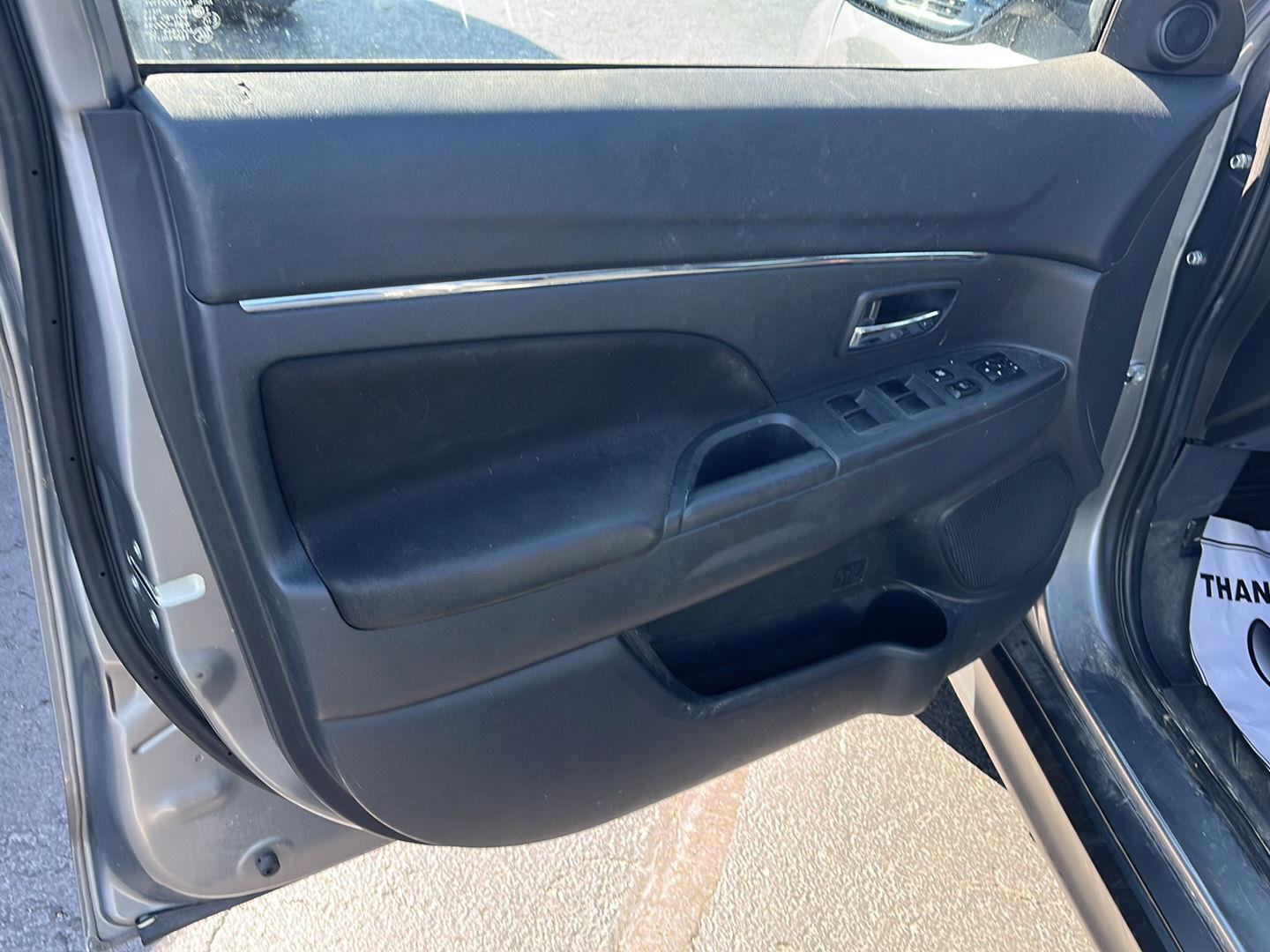 Used 2021 Mitsubishi Outlander Sport ES FWD image 17