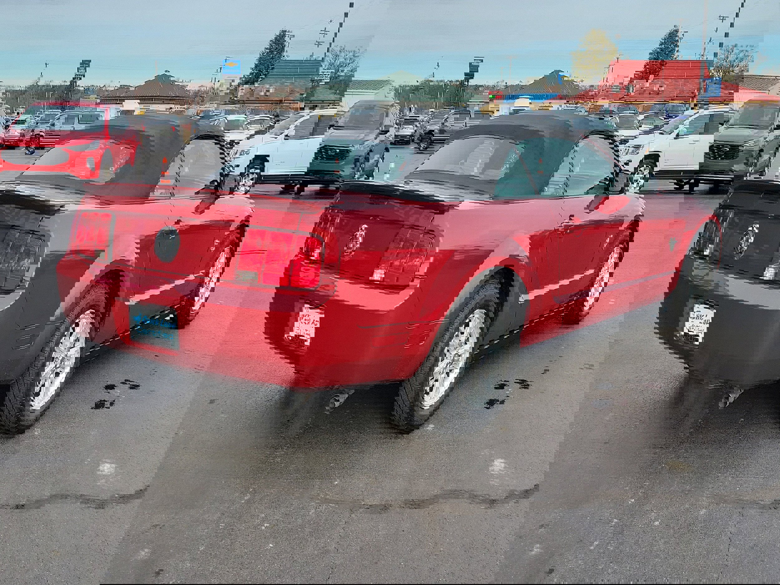 Used 2009 Ford Mustang Premium image 4