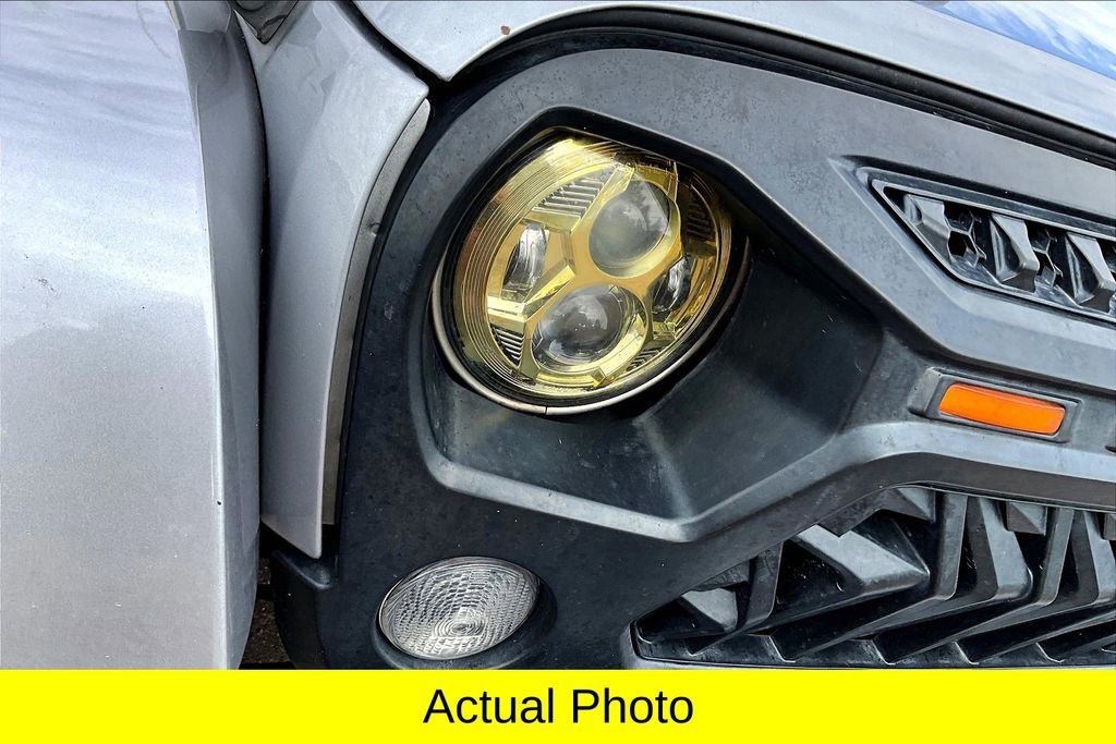 Used 2016 Jeep Wrangler Unlimited Sahara w/ Connectivity Group image 31