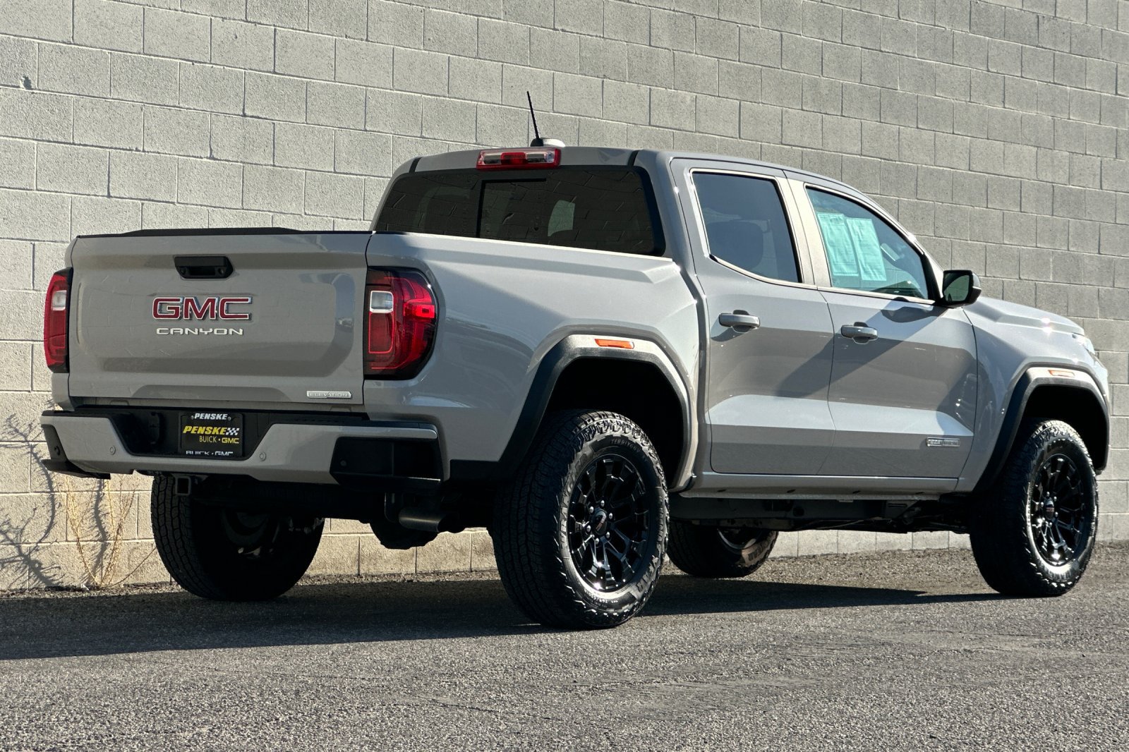 Used 2026 GMC Canyon Elevation w/ Convenience Package RWD image 4