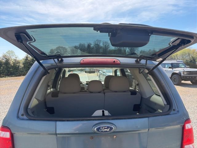 Used 2011 Ford Escape XLT image 9