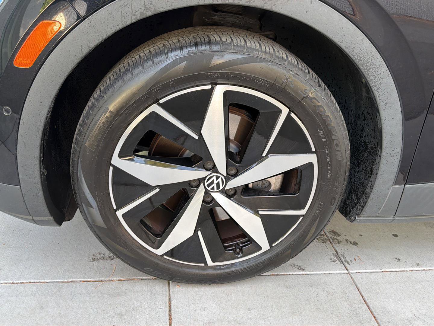 Certified 2023 Volkswagen ID.4 Pro S image 9