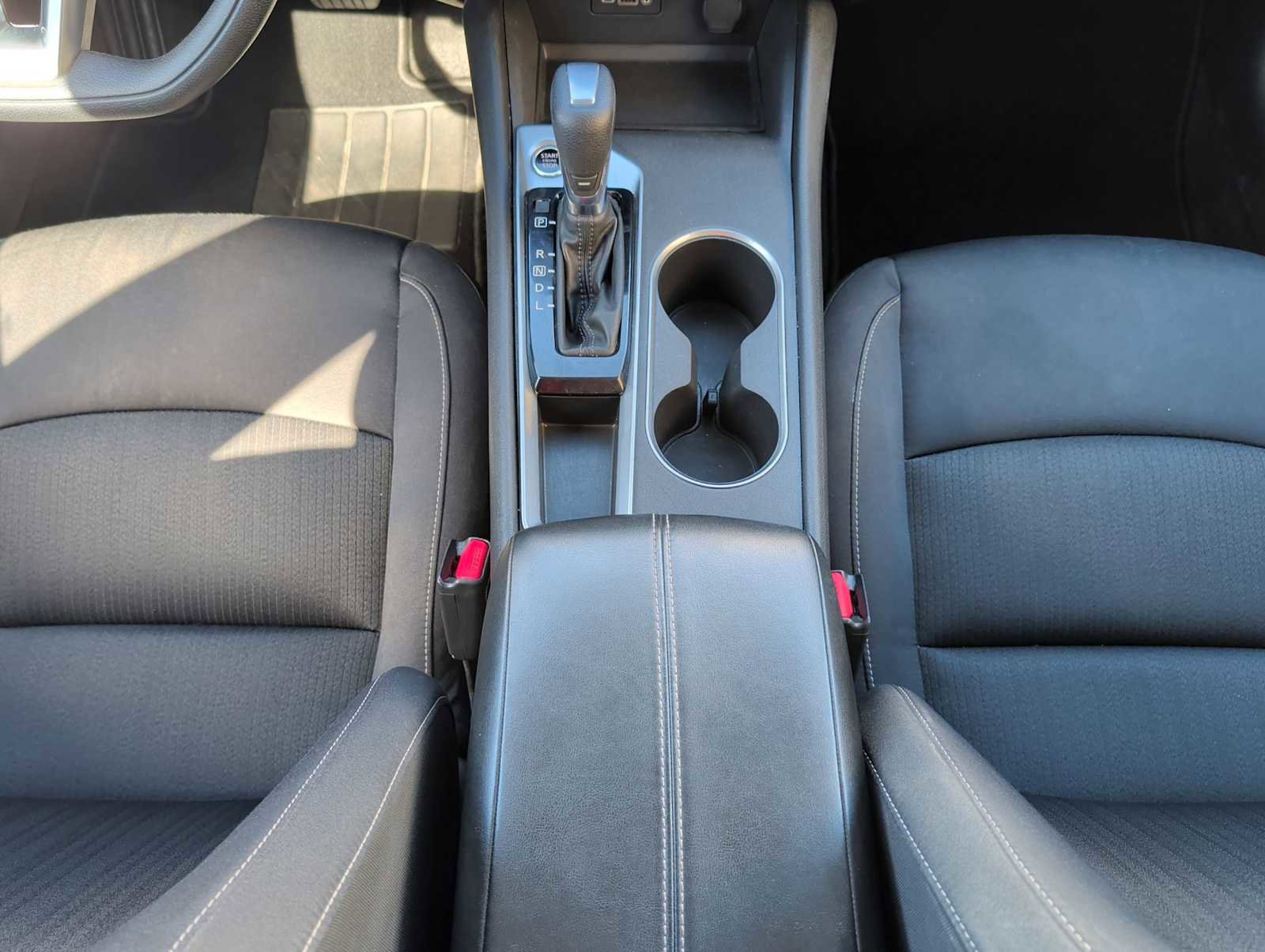 Used 2022 Nissan Altima 2.5 SV image 22