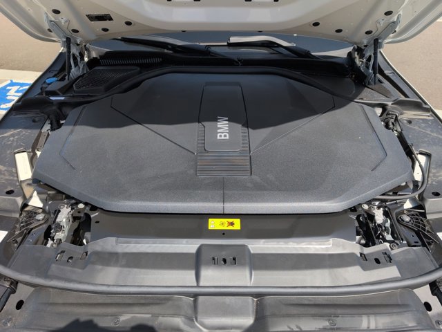New 2026 BMW i5 eDrive40 w/ Premium Package image 16