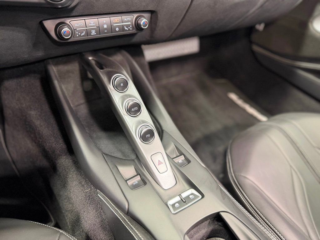 Used 2023 Ferrari 812 GTS RWD image 17