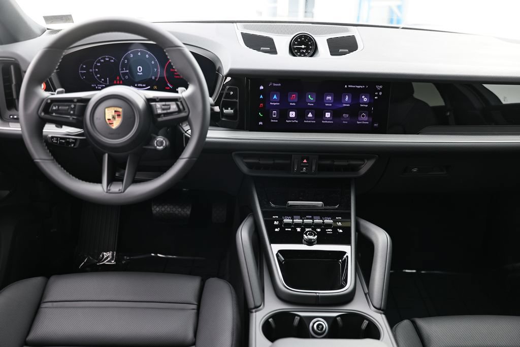New 2026 Porsche Cayenne Coupe AWD/4WD image 21