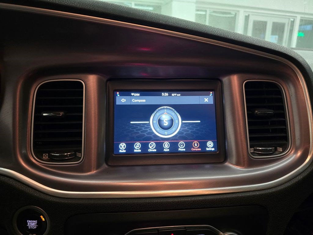 Used 2022 Dodge Charger SXT RWD image 22