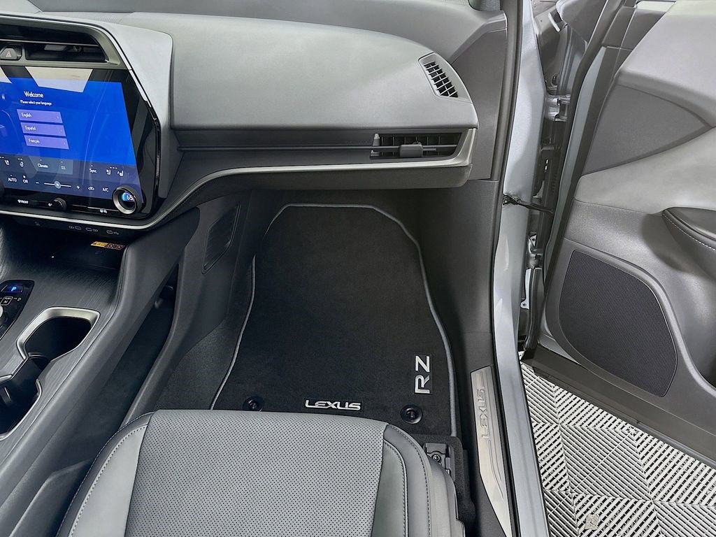 New 2026 Lexus RZ 450e AWD w/ Cold Area Package image 35