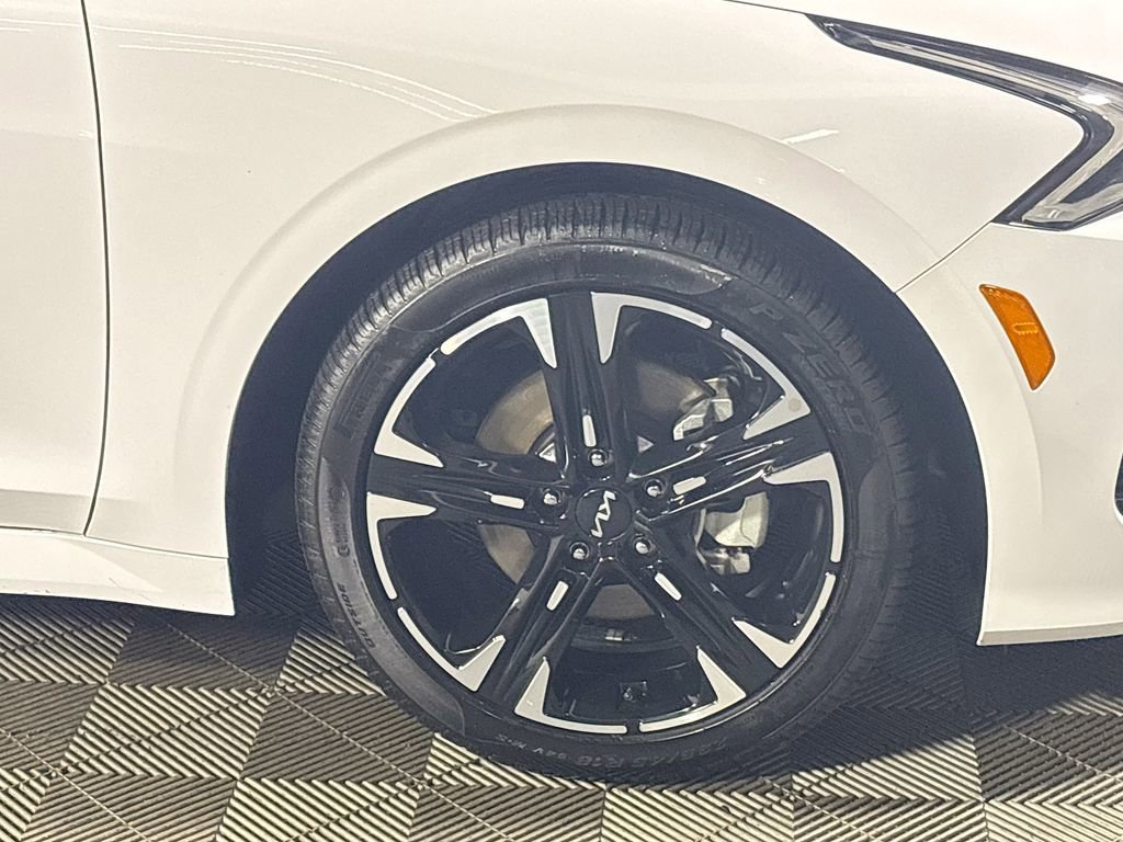 Used 2024 Kia K5 GT-Line image 23