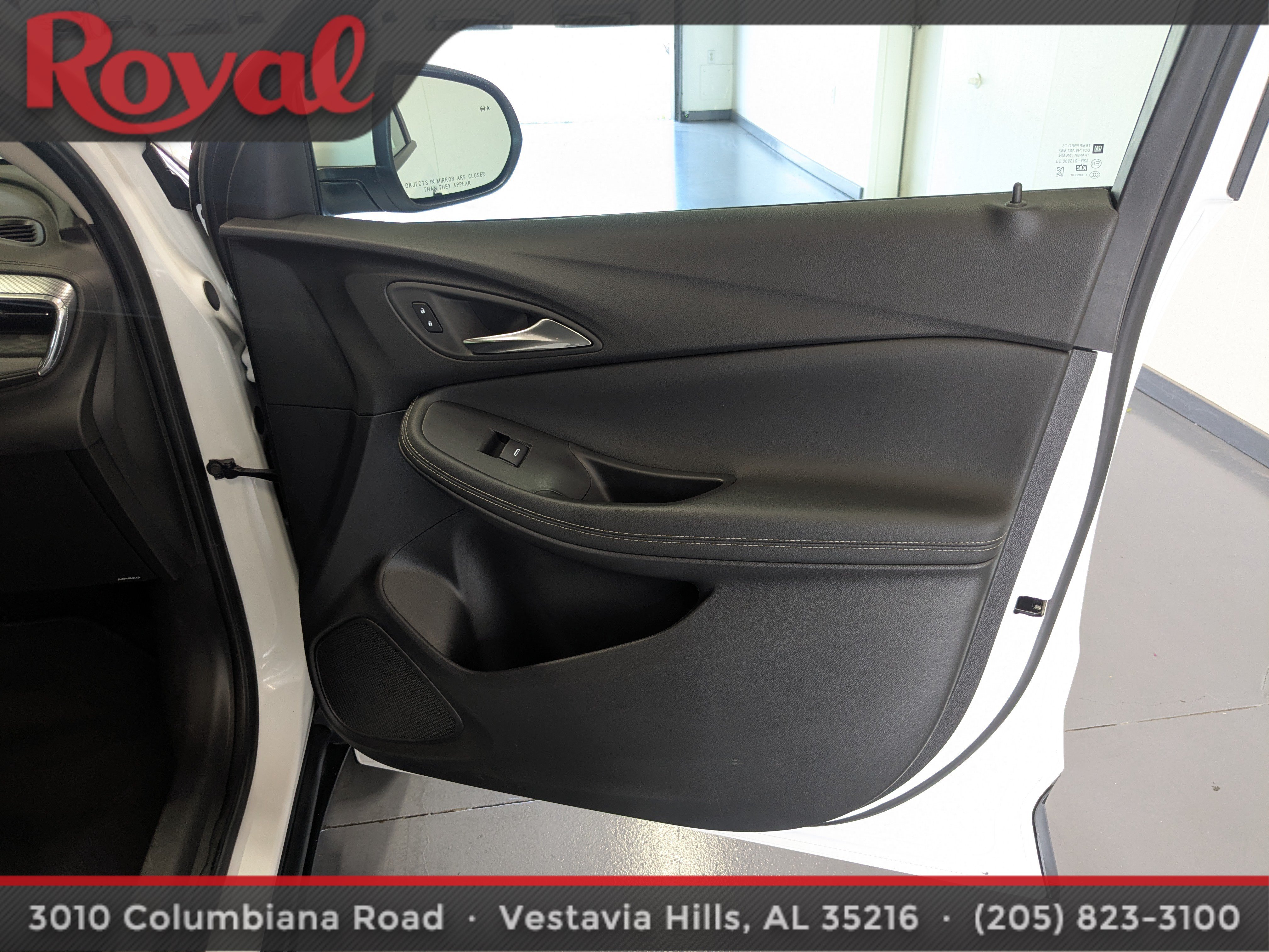 Used 2025 Buick Encore GX Preferred AWD/4WD image 7