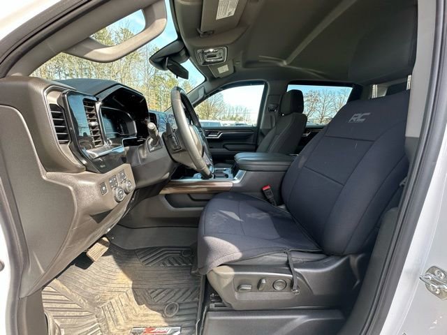 Used 2025 Chevrolet Silverado 1500 LT Trail Boss w/ Convenience Package II image 24