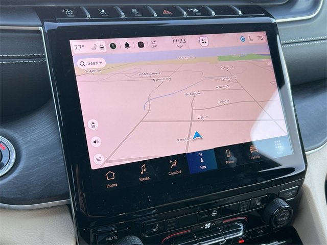 Used 2024 Jeep Grand Cherokee Limited image 23