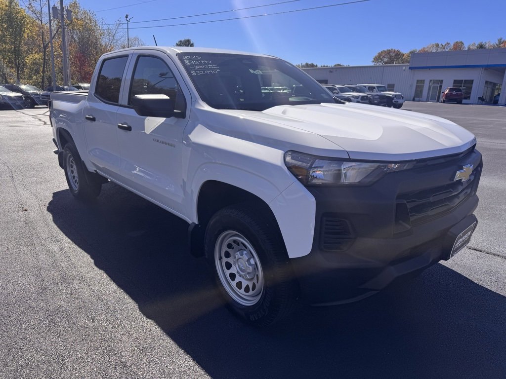 New 2025 Chevrolet Colorado W/T w/ Advanced Trailering Package image 2