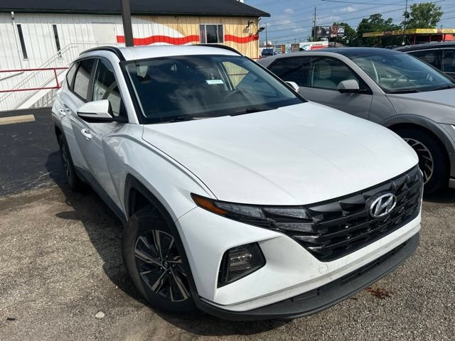 Used 2022 Hyundai Tucson Blue w/ Cargo Package AWD/4WD image 5